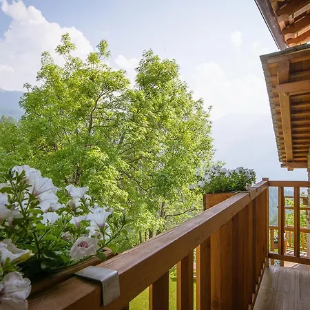 شاليه Civico 8 مارمورا